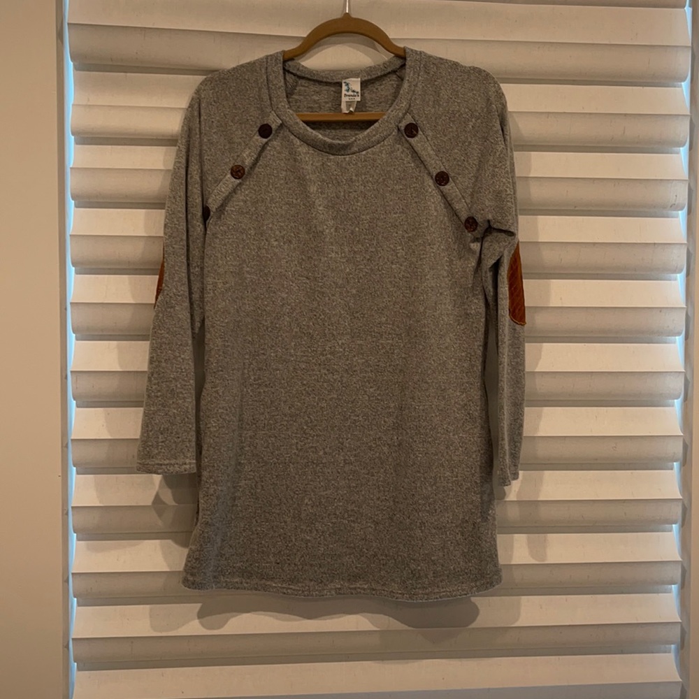 Grey tunic with pockets